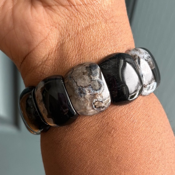 Jumbo Black Flower Agate Stretch Bangle Crystal Bracelet 25mm - Picture 8 of 12